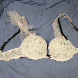 Victoria's Secret Rhinestones and tulle  bra 36A